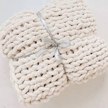 Chunky Knit Throw- Multiple Colors